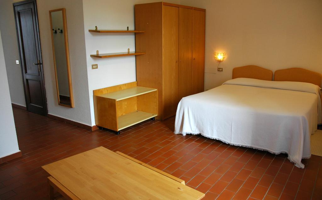 Hotel Sonenga Menaggio Room photo